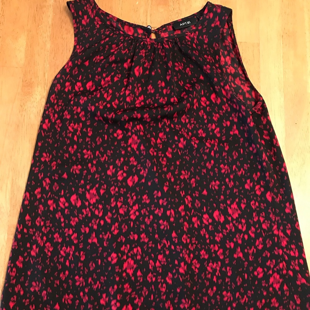 Black and red cheetah print shirt by apt 9 size XS